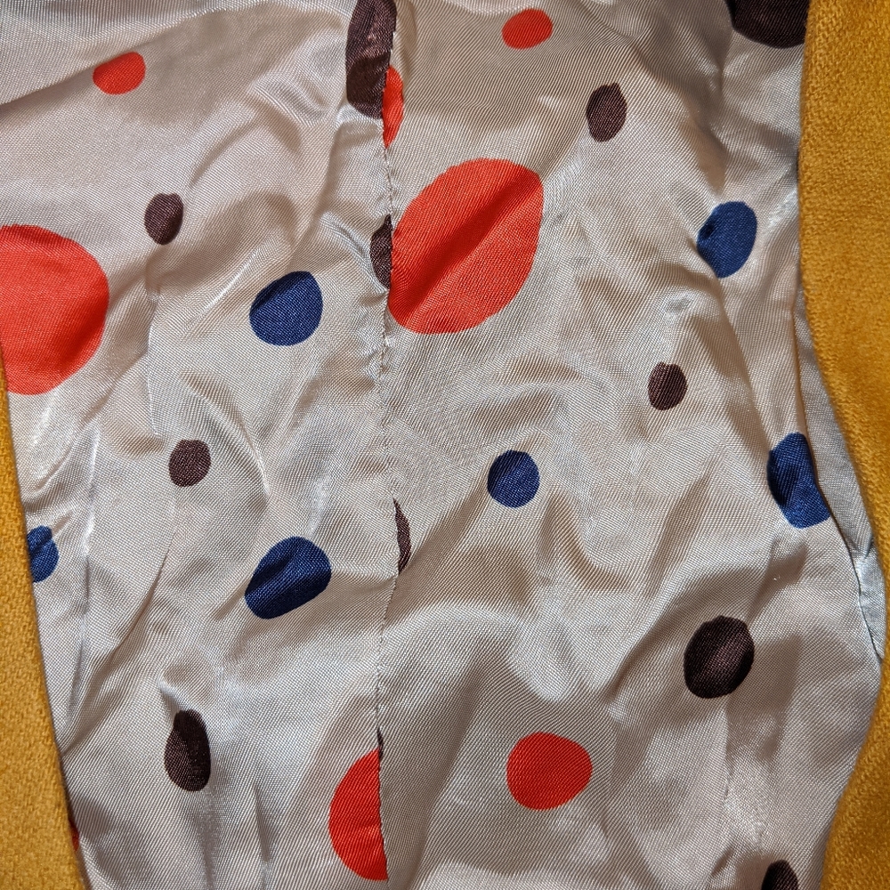 VINTAGE MUSTARD YELLOW WOOL AND SILK VEST - Picture 8 of 8